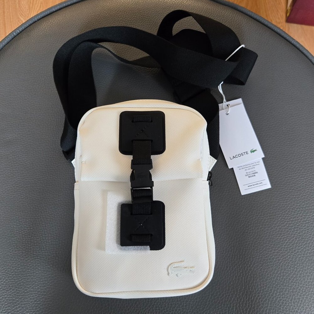 LACOSTE Vertical Crossover Bag (Unisex)